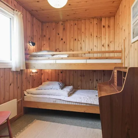 Lis - 300m From The Sea By Interhome Løkken